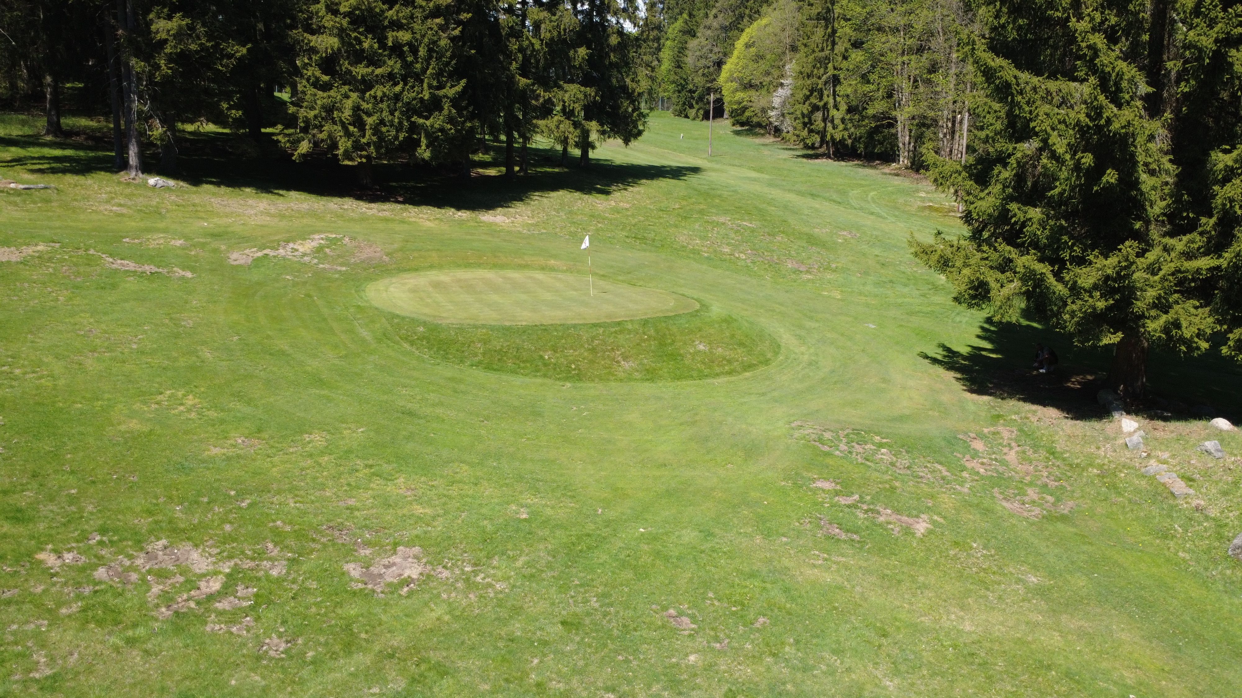 Tréninkový putting green a nácvik patování